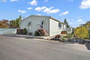 1800 Lakewood Ct, Eugene, OR 97402 - Photo 2