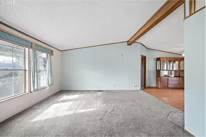 1800 Lakewood Ct #158, Eugene, OR 97402 - Photo 16