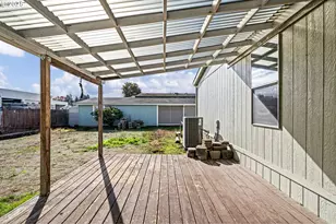 1800 Lakewood Ct, Eugene, OR 97402 - Photo 24