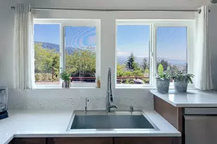 895 Marina Heights, Brookings, OR 97415 - Photo 12