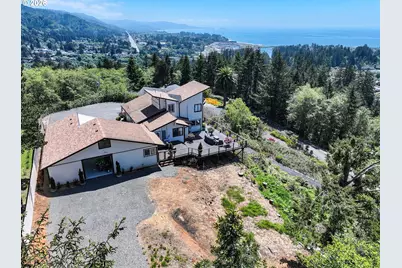895 Marina Heights, Brookings, OR 97415 - Photo 4