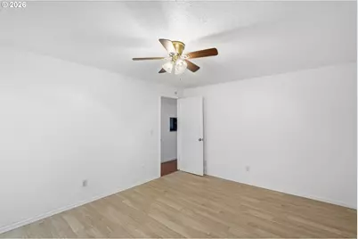 1026 SE 209th Ave, Gresham, OR 97030 - Photo 28