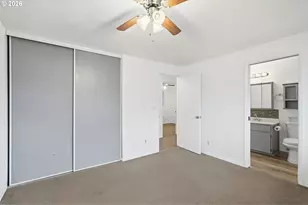 1026 SE 209th Ave, Gresham, OR 97030 - Photo 18