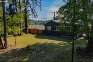 4134 Hwy 20, Sweet Home, OR 97386 - Photo 32