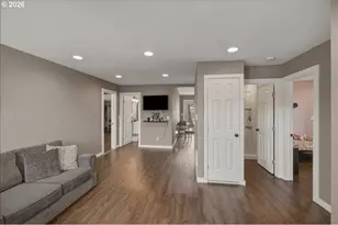 4134 Hwy 20, Sweet Home, OR 97386 - Photo 6
