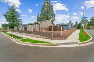 12258 Meadowlawn Dr, Oregon City, OR 97045 - Photo 46