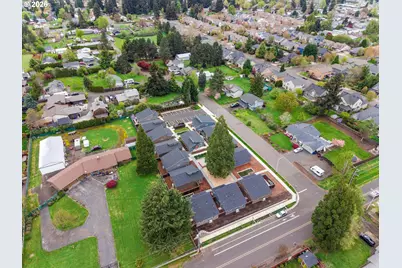 12258 Meadowlawn Dr, Oregon City, OR 97045 - Photo 24