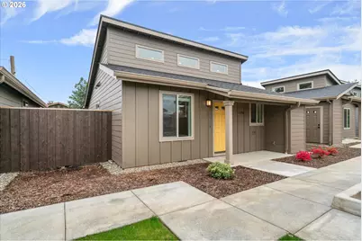 12258 Meadowlawn Dr, Oregon City, OR 97045 - Photo 2