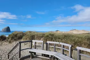 5902 Barefoot Ln, Pacific City, OR 97135 - Photo 42