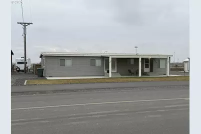 1250 E Airport Rd, Hermiston, OR 97838 - Photo 2