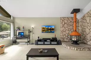 18665 SW Honeywood Dr, Beaverton, OR 97003 - Photo 14