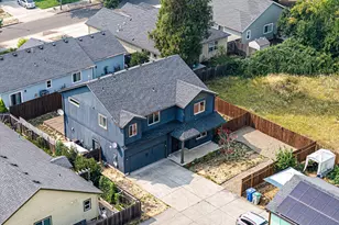1137 Veronica Ln, Eugene, OR 97404 - Photo 1