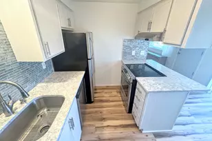 781 Boone Rd, Salem, OR 97306 - Photo 10