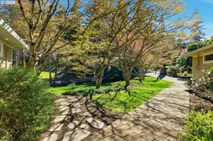 2747 Glenhaven Rd, Lake Oswego, OR 97034 - Photo 4