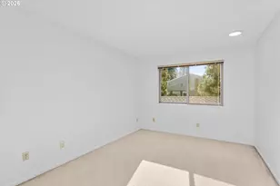 1764 Bonniebrae Dr, Lake Oswego, OR 97034 - Photo 32