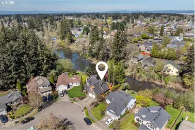 6805 SE 68th Ct, Hillsboro, OR 97123 - Photo 4