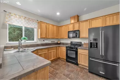 52010 SE Icenogle Loop, Scappoose, OR 97056 - Photo 18