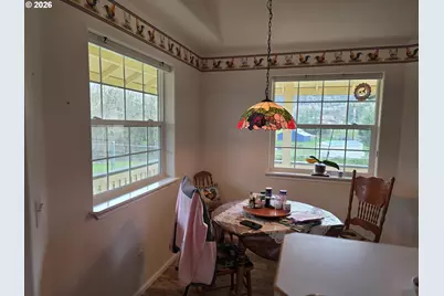 1909 W Duke Rd, Sutherlin, OR 97479 - Photo 12