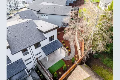 2425 N R St, Washougal, WA 98671 - Photo 32