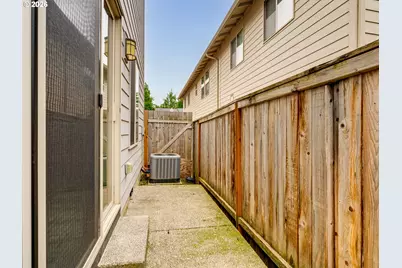 1427 NE 83rd Dr, Vancouver, WA 98665 - Photo 36