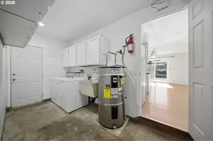 9509 NE Ferngrove St, Vancouver, WA 98664 - Photo 16