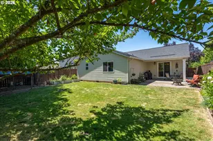 619 NW 27th Ave, Battle Ground, WA 98604 - Photo 16