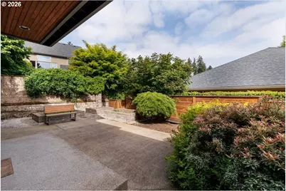 15275 SW Brighton Way, Beaverton, OR 97007 - Photo 32