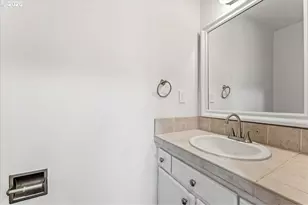 1635 Aspen St, Lake Oswego, OR 97034 - Photo 22