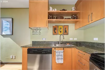 255 SW Harrison St #20H, Portland, OR 97201 - Photo 26