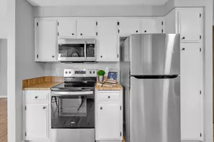 812 SW Cypress St, McMinnville, OR 97128 - Photo 14