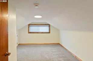 507 N 2nd St, Silverton, OR 97381 - Photo 30