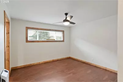 507 N 2nd St, Silverton, OR 97381 - Photo 22