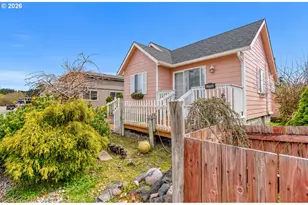 12 Pond Ln, Lakeside, OR 97449 - Photo 2
