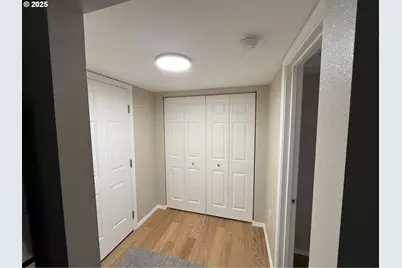 890 25th St SE, Salem, OR 97301 - Photo 18