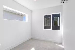 4328 NE Going St, Portland, OR 97218 - Photo 8