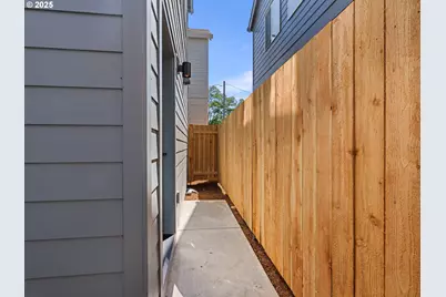 4328 NE Going St, Portland, OR 97218 - Photo 14