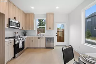 4328 NE Going St, Portland, OR 97218 - Photo 14