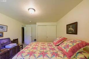130 Washburn St, Brownsville, OR 97327 - Photo 10