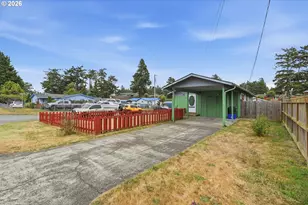495 N Wasson St, Coos Bay, OR 97420 - Photo 2