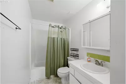 495 N Wasson St, Coos Bay, OR 97420 - Photo 12
