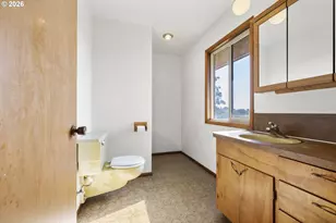 12784 Elliott Prairie Rd NE, Woodburn, OR 97071 - Photo 18