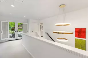 1941 SW Montgomery Pl, Portland, OR 97201 - Photo 20