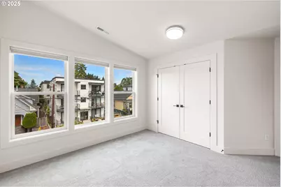 176 N Going St, Portland, OR 97217 - Photo 18