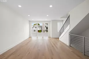 176 N Going St, Portland, OR 97217 - Photo 4