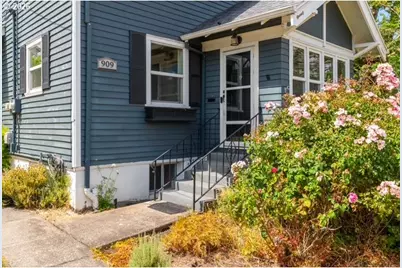 909 Center St, Oregon City, OR 97045 - Photo 6