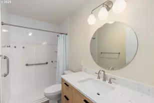 7734 SW Barnes Rd, Portland, OR 97225 - Photo 4