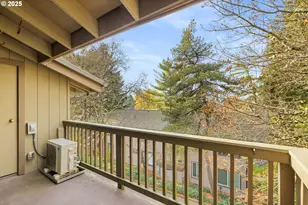 7734 SW Barnes Rd, Portland, OR 97225 - Photo 22