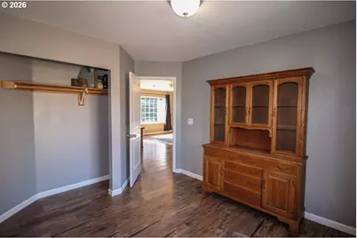 312 S Magnolia St, Cornelius, OR 97113 - Photo 12