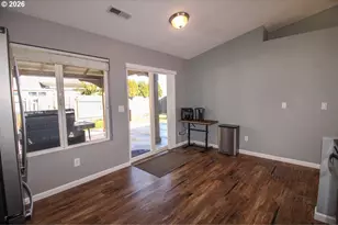 312 S Magnolia St, Cornelius, OR 97113 - Photo 8