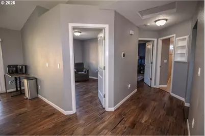 312 S Magnolia St, Cornelius, OR 97113 - Photo 10